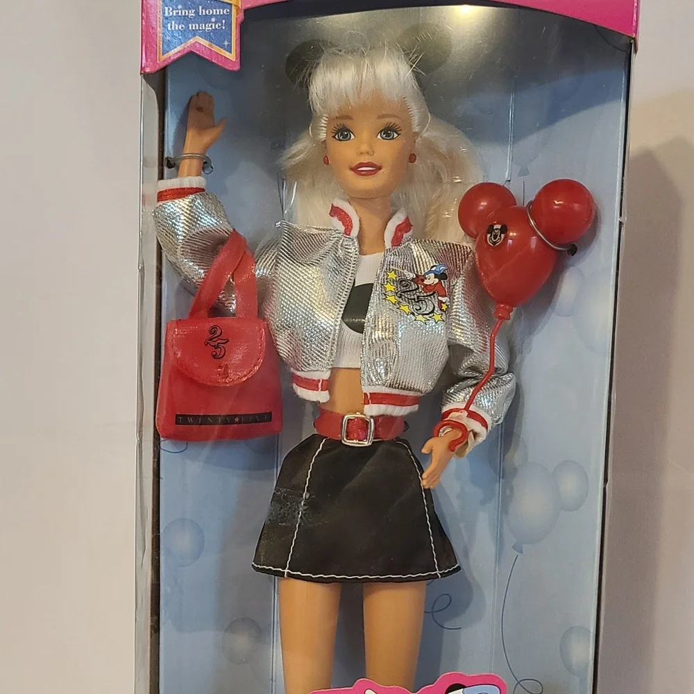 Barbie 25th Anniversary Walt Disney World Special Edition Doll 👓